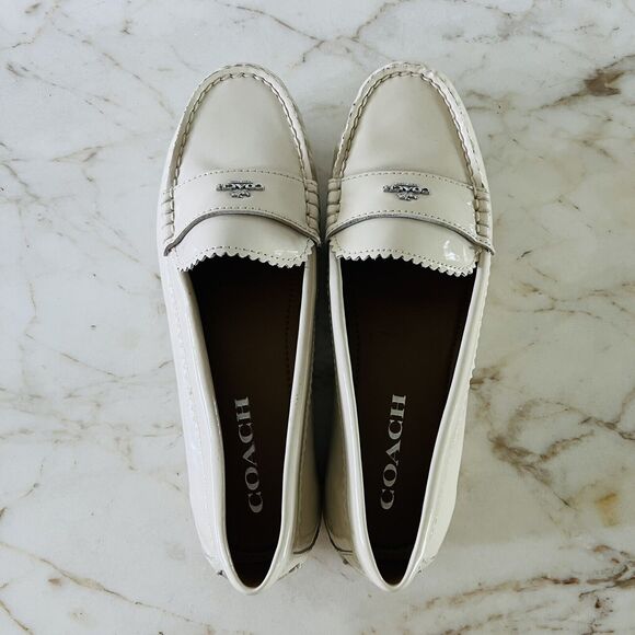 COACH Odette Solid Ivory Patent Leather Driver Loafer Silver Logo - US 6.5 - Picture 6 of 8
